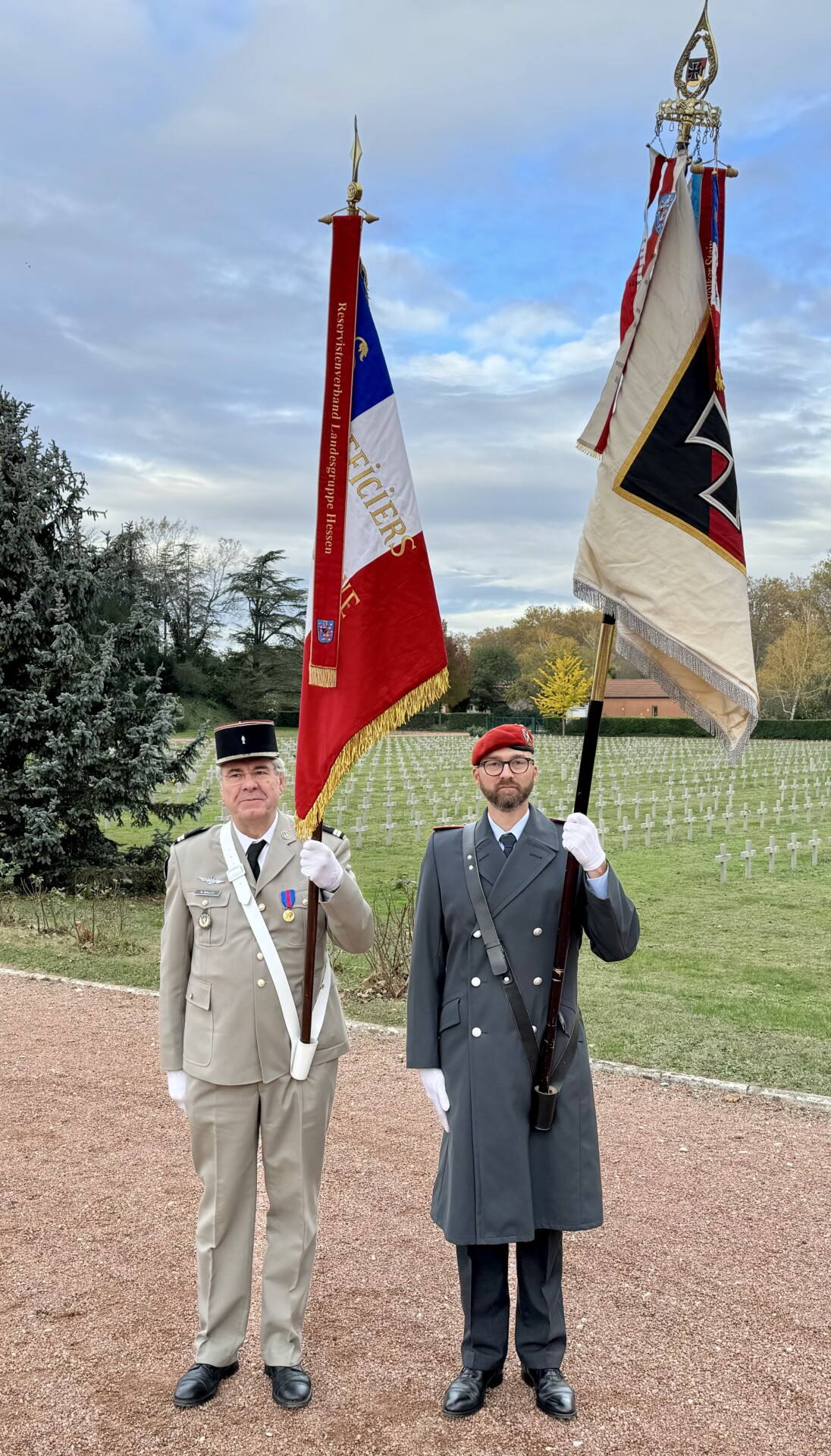 Gedenkfeier Zum Volkstrauertag Auf Dem Deutschen Soldatenfriedhof