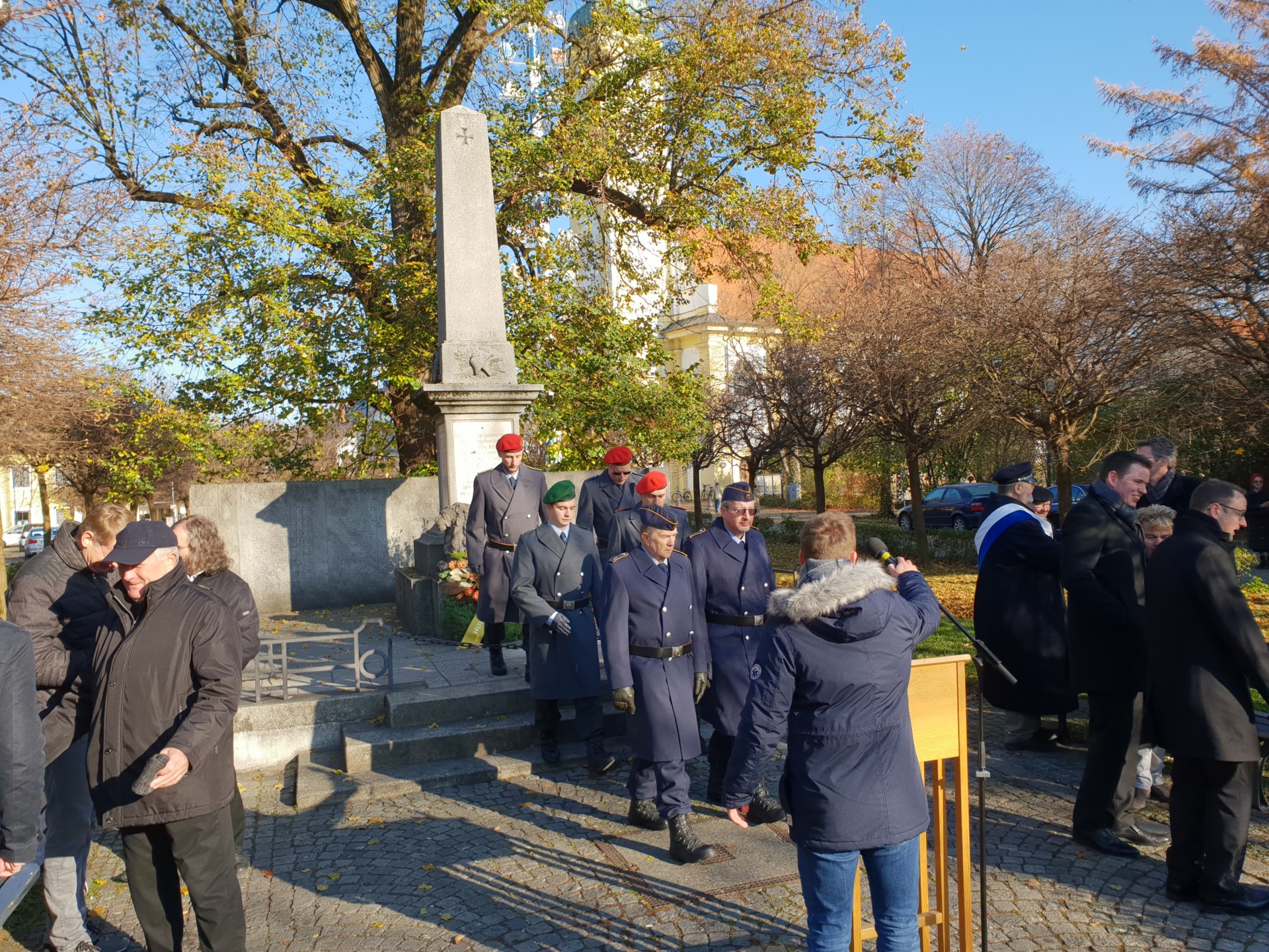 Kranzniederlegungen Zum Volkstrauertag - Reservistenverband