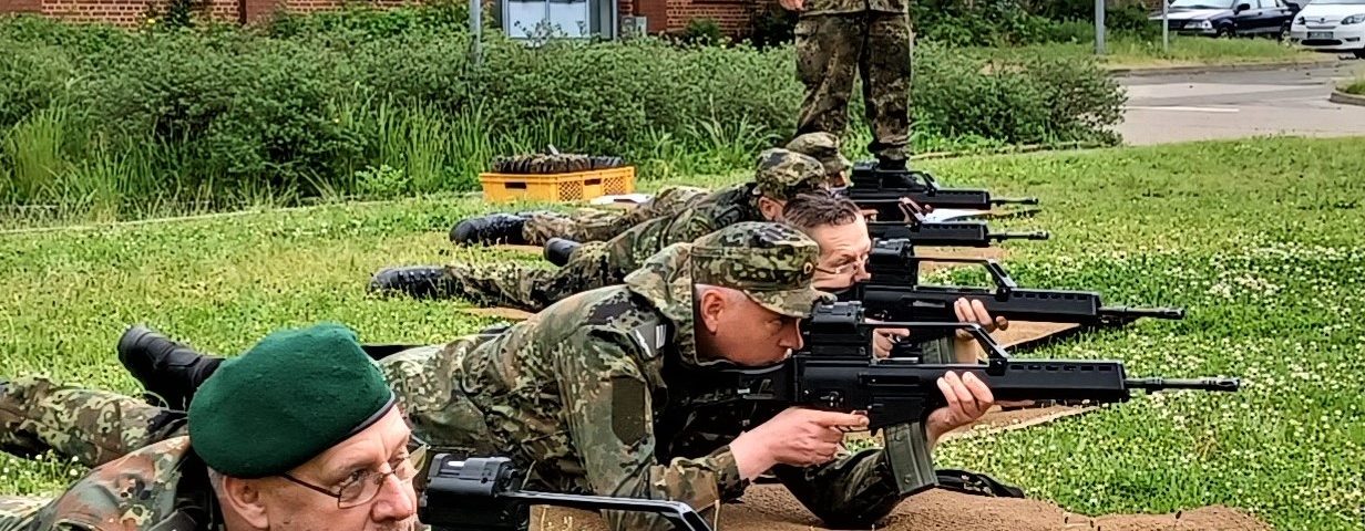 Waffenausbildung der Reservisten im Weserbergland